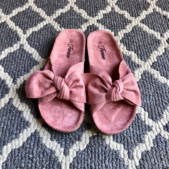 HP🎀 Bow Sandals (LAST PAIR) - Picture 2 of 5